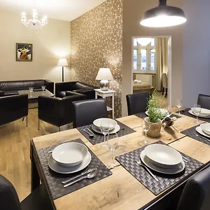 4* فندق Ea Melantrich